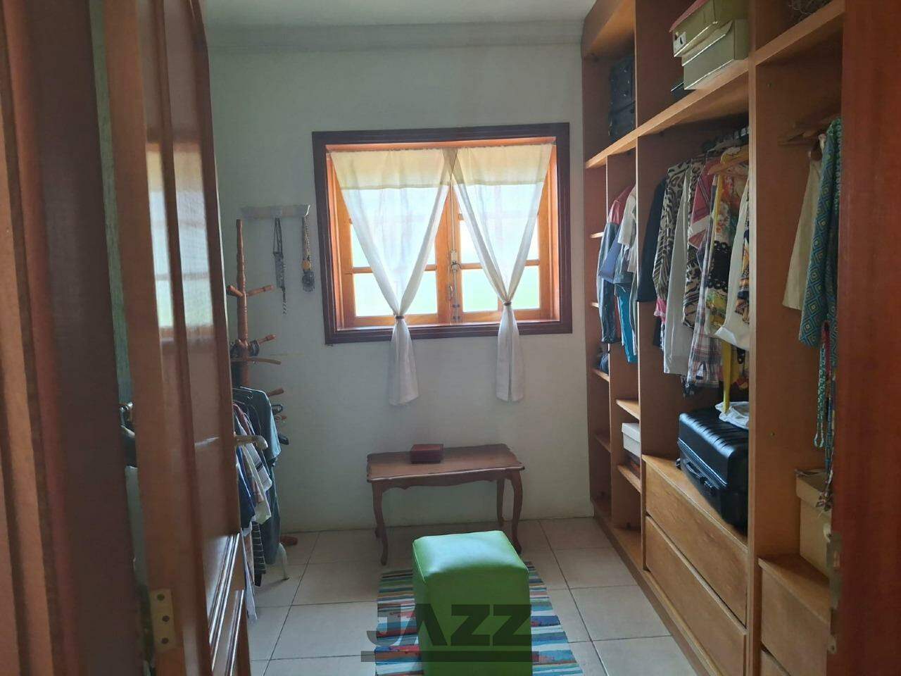 Casa de Condomínio à venda com 4 quartos, 572m² - Foto 35