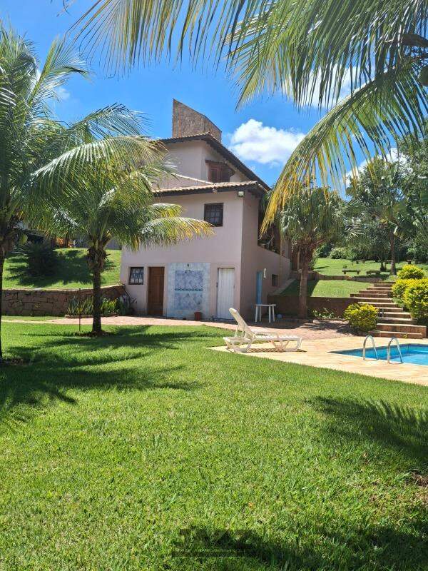 Casa de Condomínio à venda com 4 quartos, 572m² - Foto 3