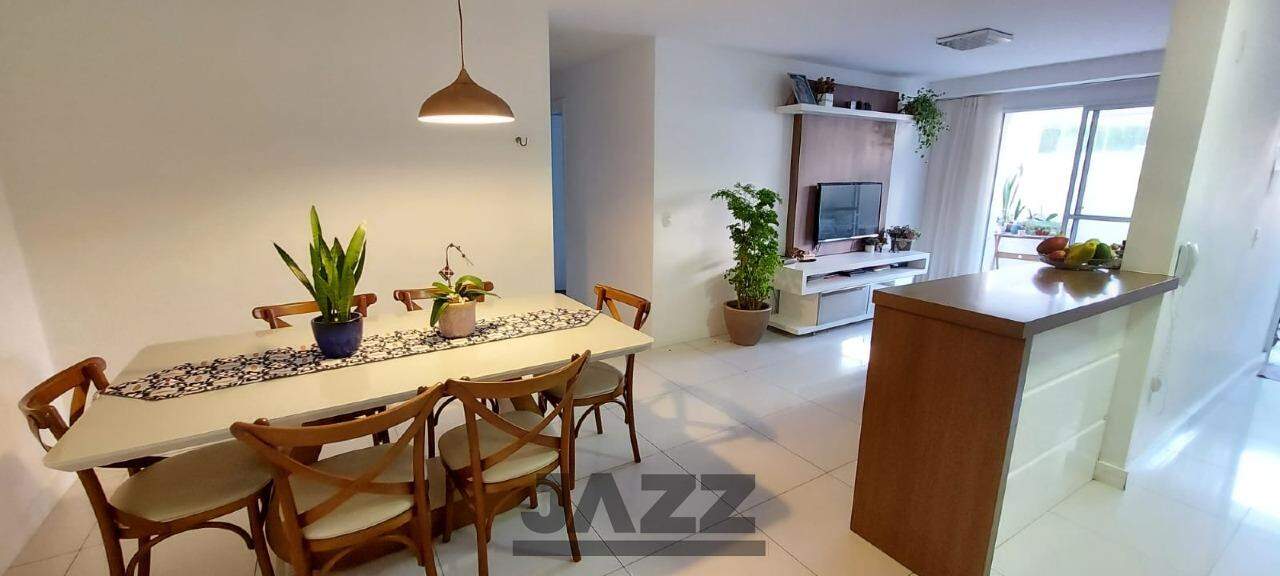 Apartamento à venda com 3 quartos, 113m² - Foto 2