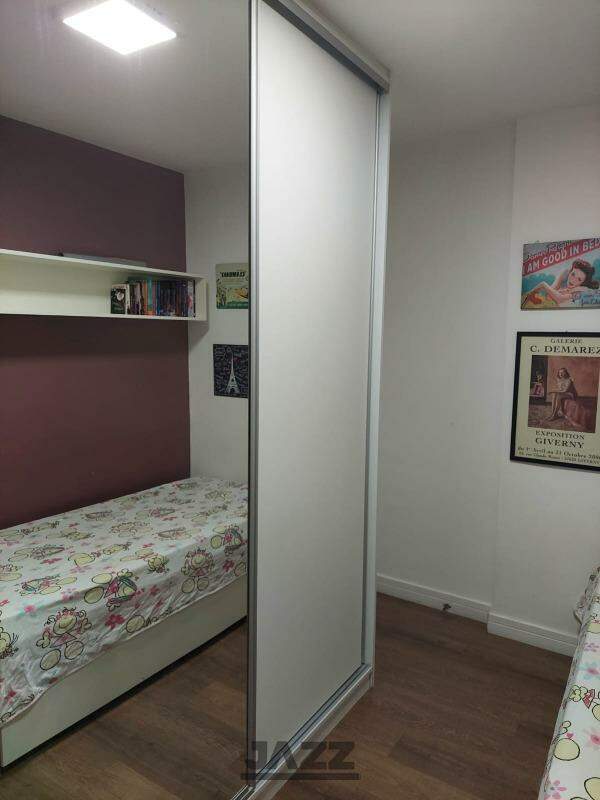 Apartamento à venda com 3 quartos, 113m² - Foto 19