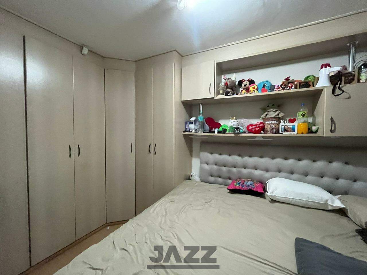 Casa à venda com 5 quartos, 290m² - Foto 25