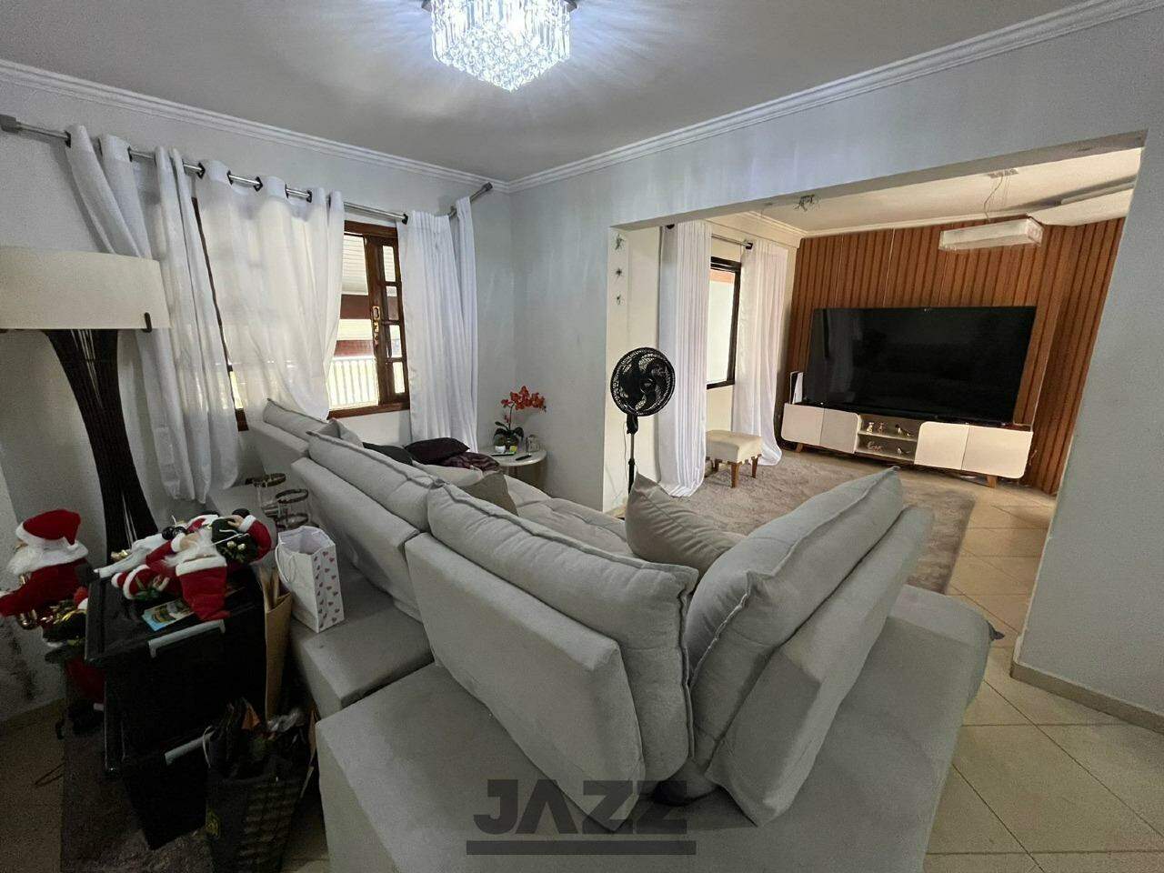 Casa à venda com 5 quartos, 290m² - Foto 6
