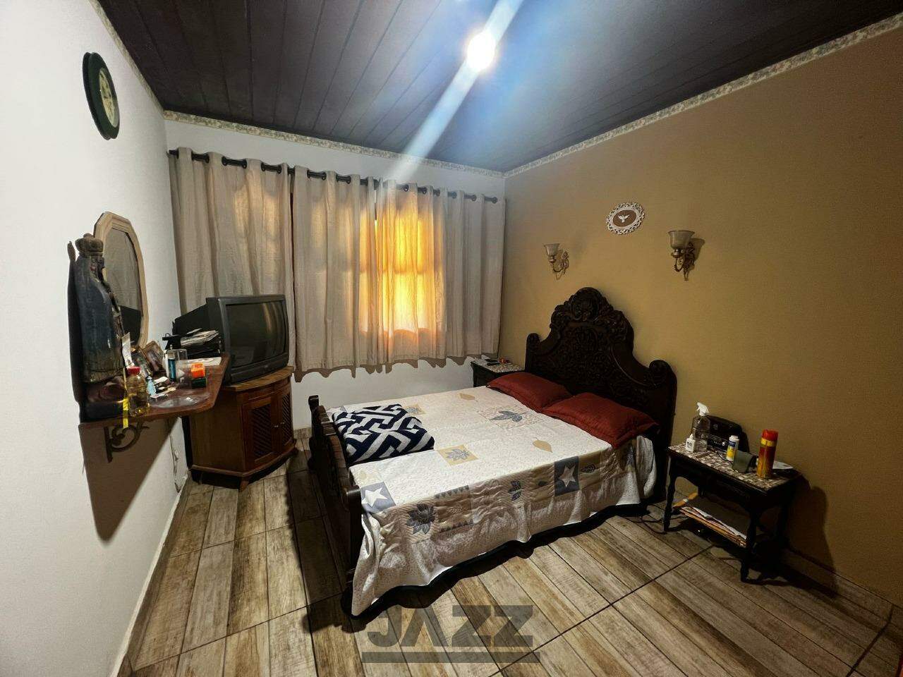 Chácara à venda com 5 quartos, 350m² - Foto 14
