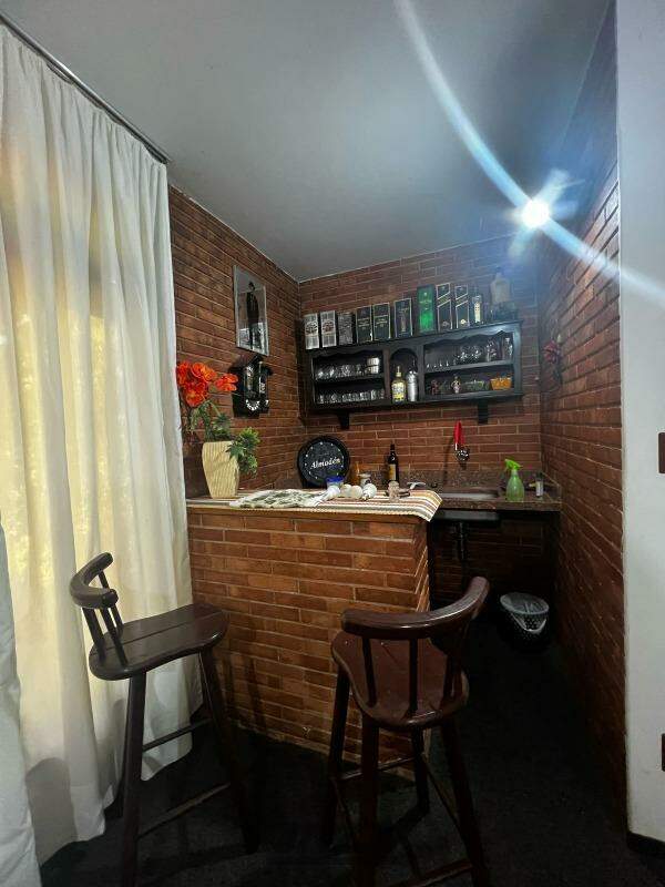 Chácara à venda com 5 quartos, 350m² - Foto 18