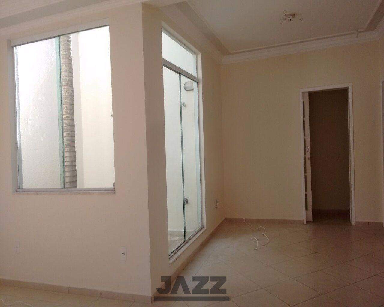 Casa à venda com 3 quartos, 207m² - Foto 3