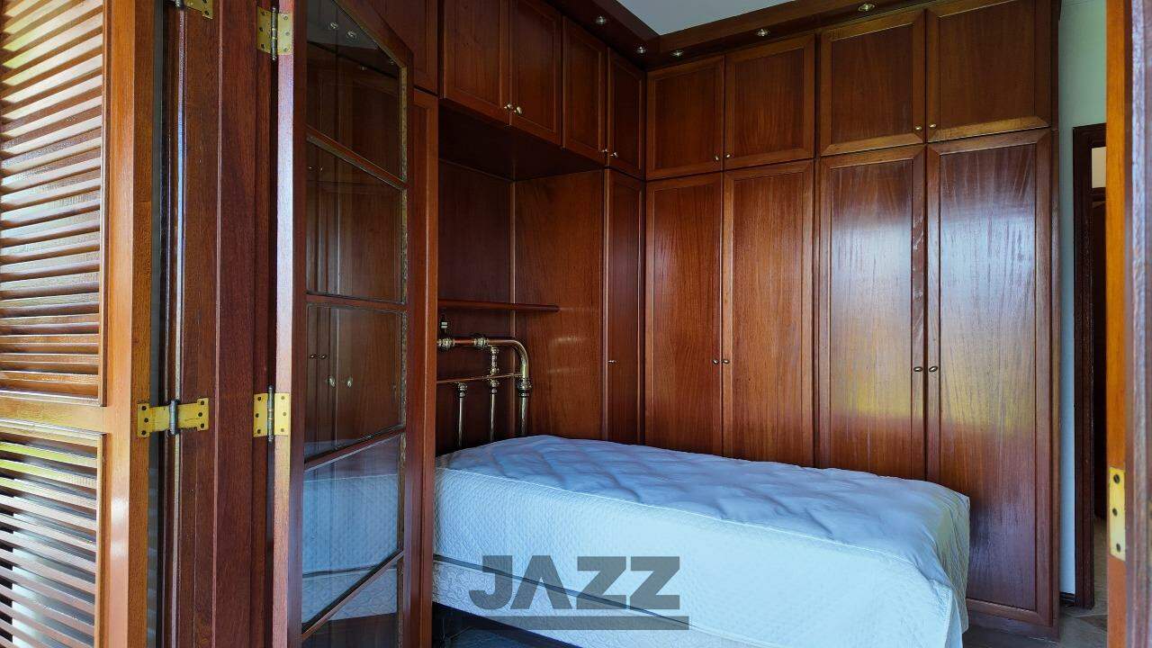 Chácara à venda com 5 quartos, 550m² - Foto 25