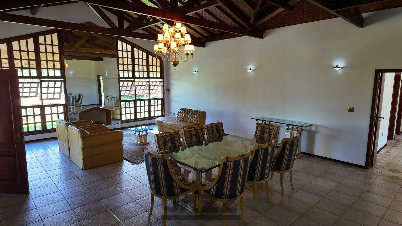 Chácara à venda com 5 quartos, 550m² - Foto 17