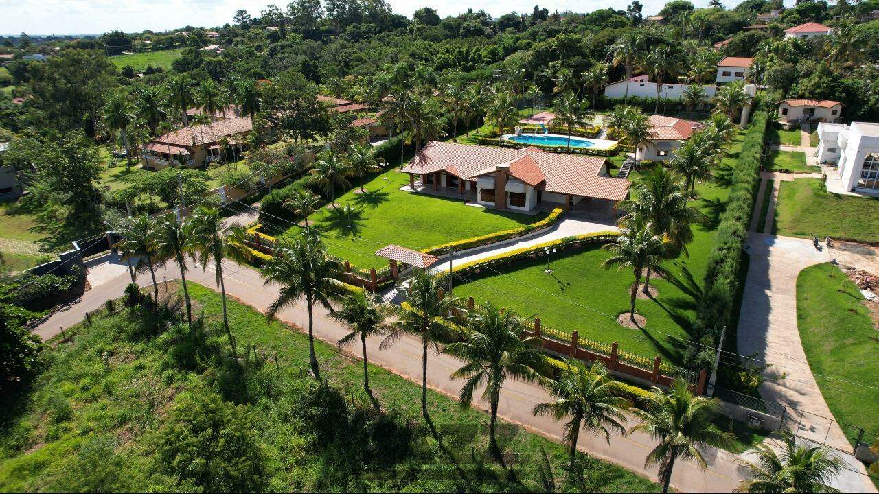 Chácara à venda com 5 quartos, 550m² - Foto 5