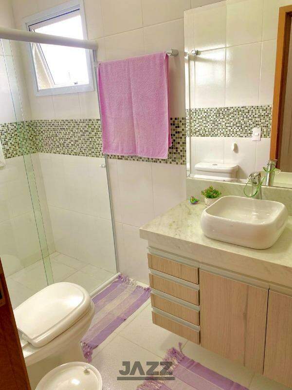 Casa, 4 quartos, 259 m² - Foto 39