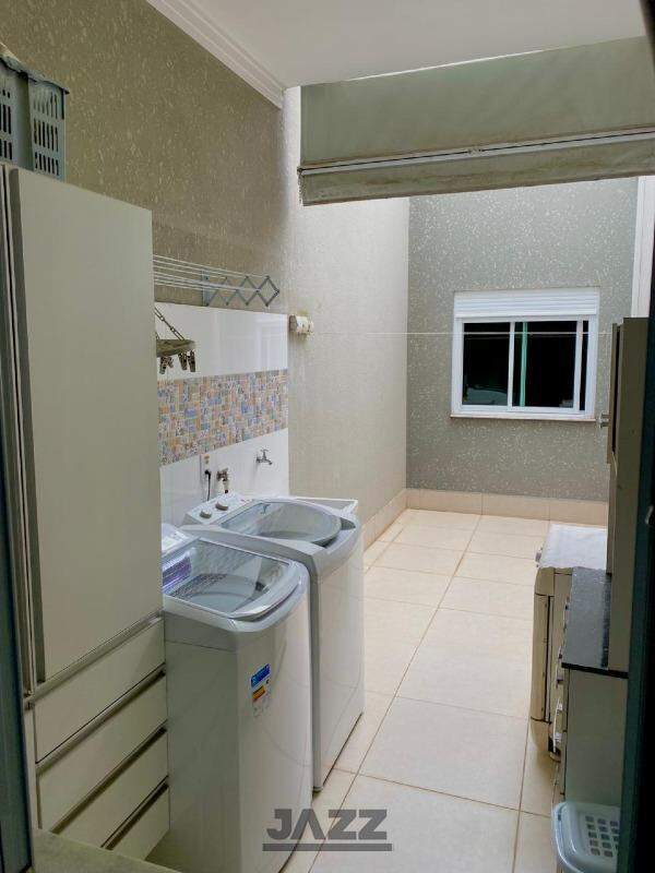 Casa, 4 quartos, 259 m² - Foto 26