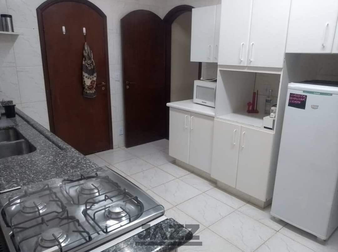 Chácara à venda com 8 quartos, 1100m² - Foto 24
