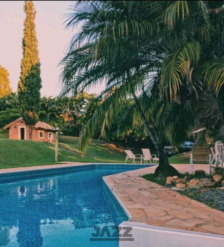 Chácara à venda com 8 quartos, 1100m² - Foto 9
