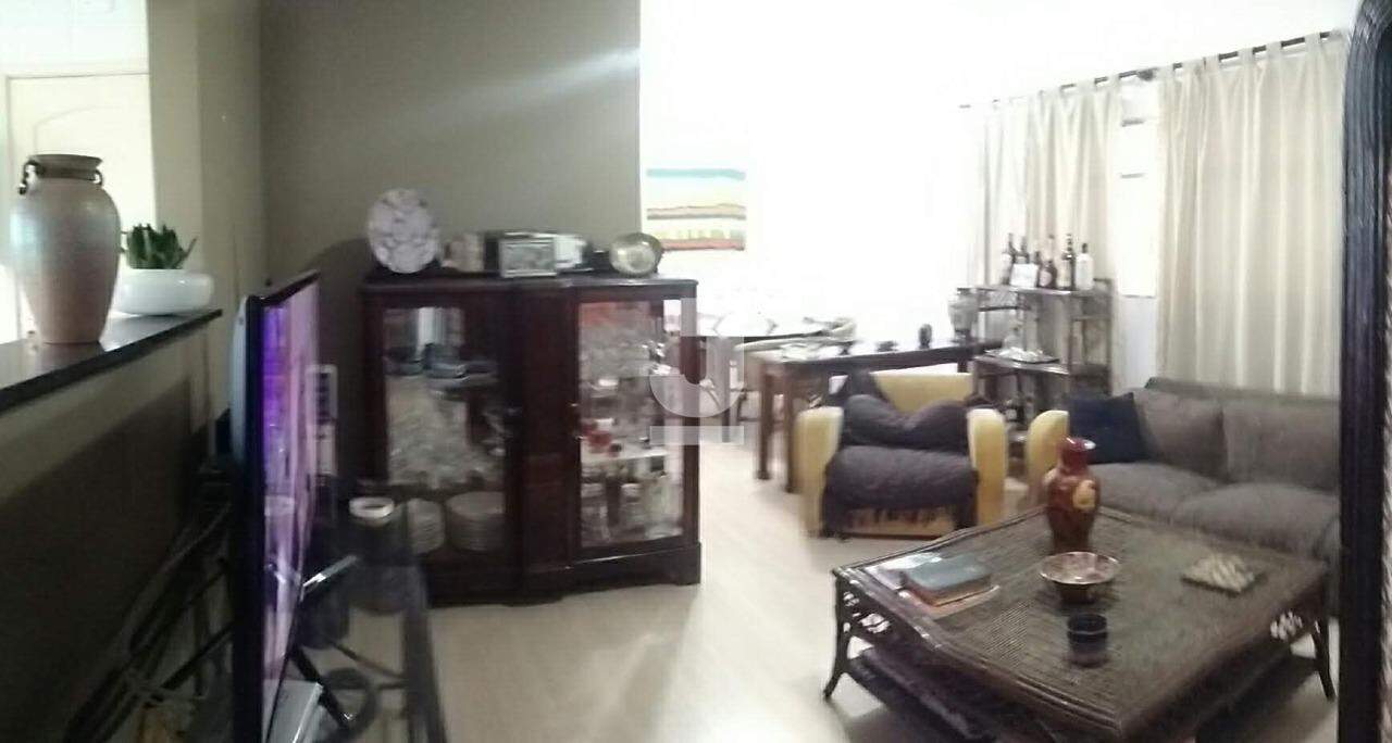 Apartamento para alugar com 4 quartos, 150m² - Foto 11