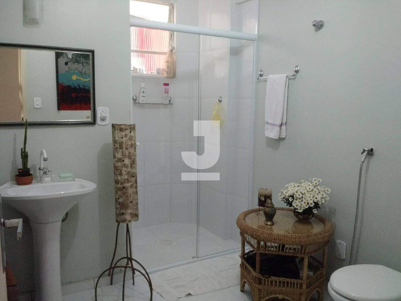 Apartamento para alugar com 4 quartos, 150m² - Foto 7