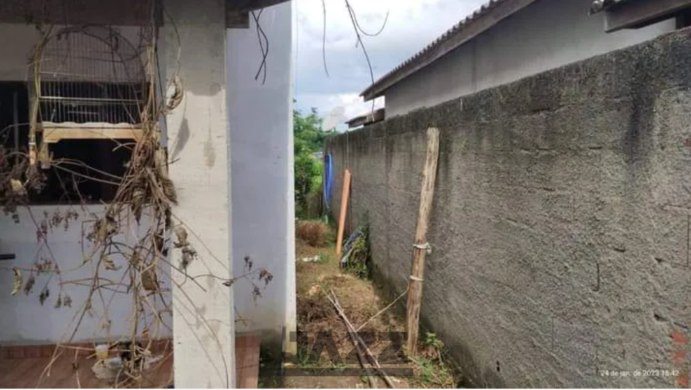 Casa à venda com 2 quartos, 80m² - Foto 12