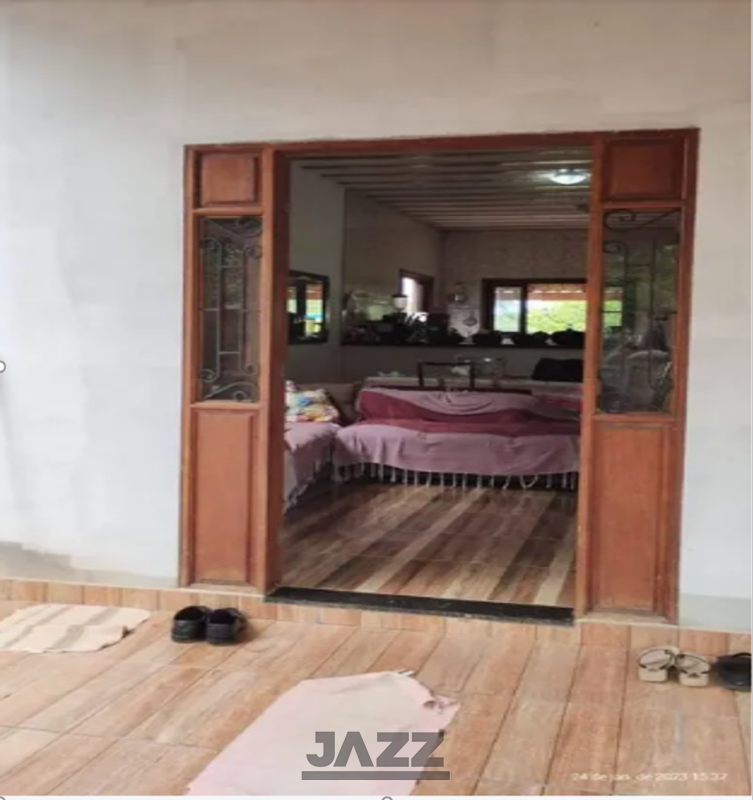Casa à venda com 2 quartos, 80m² - Foto 3