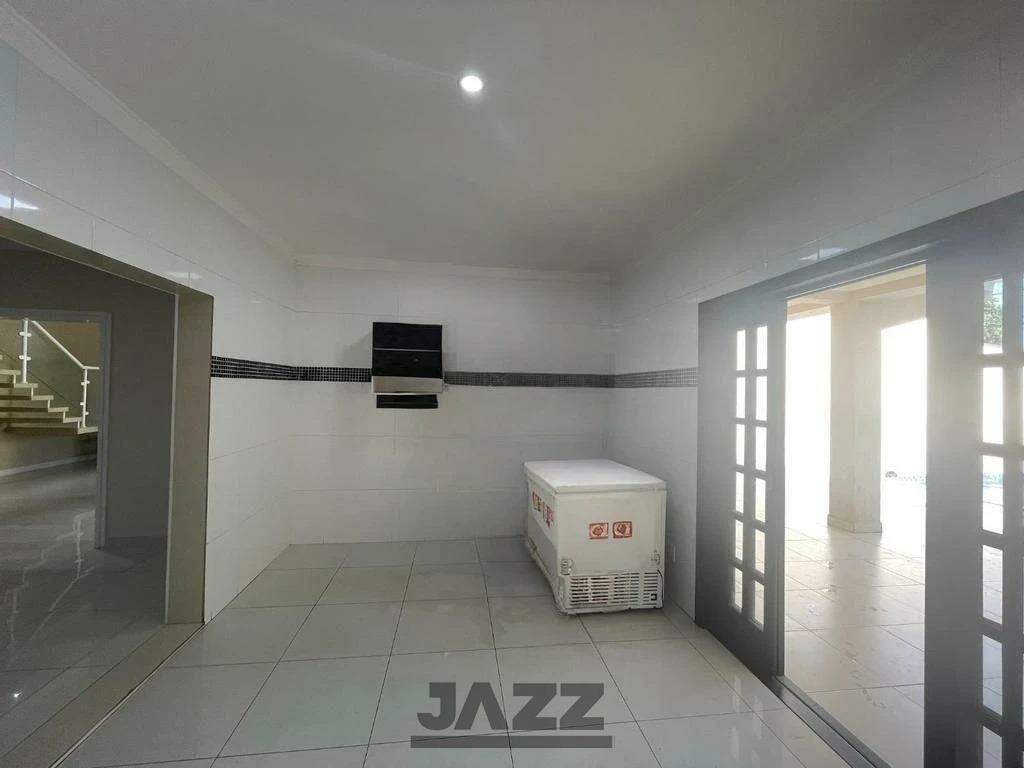 Casa à venda com 3 quartos, 345m² - Foto 21