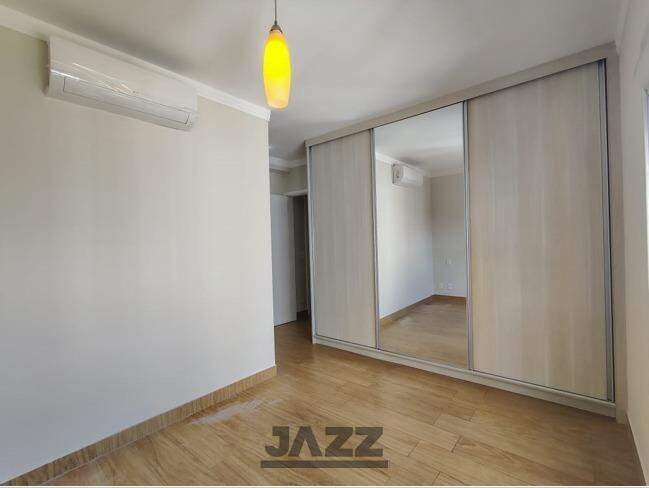 Apartamento para alugar com 3 quartos, 119m² - Foto 17