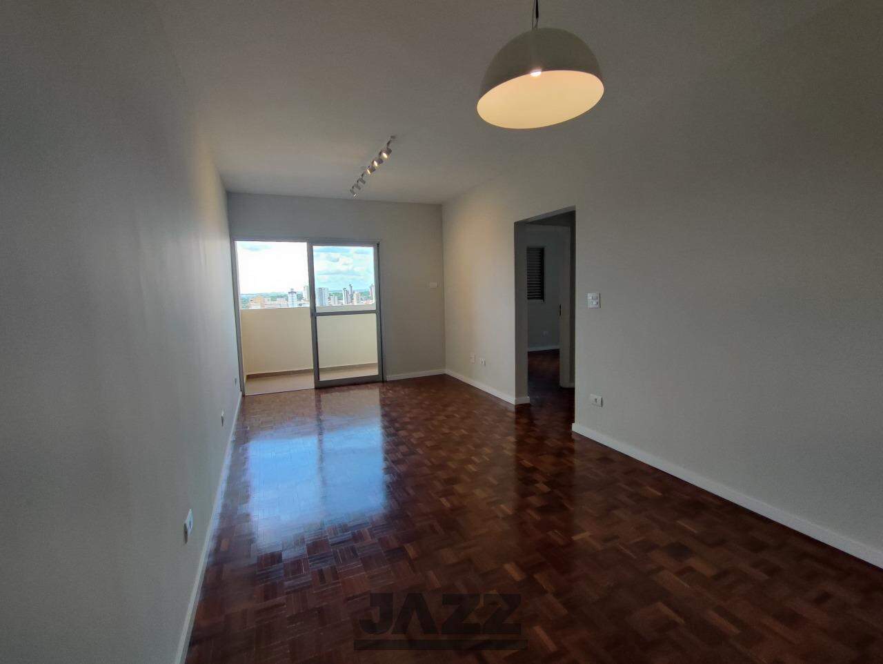 Apartamento à venda com 2 quartos, 78m² - Foto 2