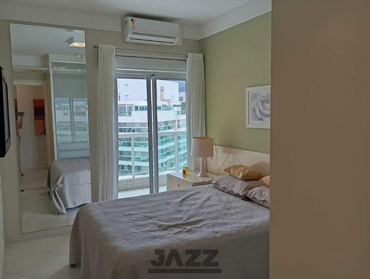 Apartamento à venda com 3 quartos, 153m² - Foto 18