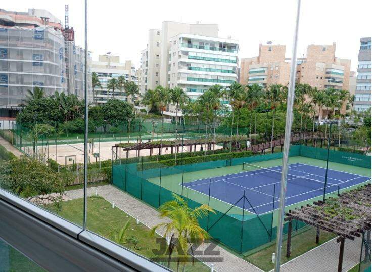 Apartamento à venda com 3 quartos, 141m² - Foto 28
