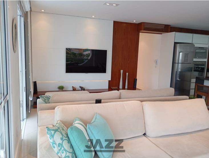 Apartamento à venda com 3 quartos, 141m² - Foto 2