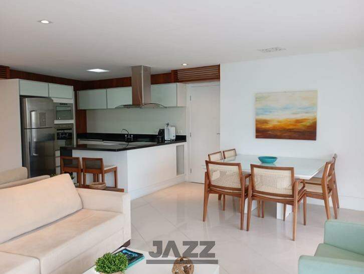 Apartamento à venda com 3 quartos, 141m² - Foto 3