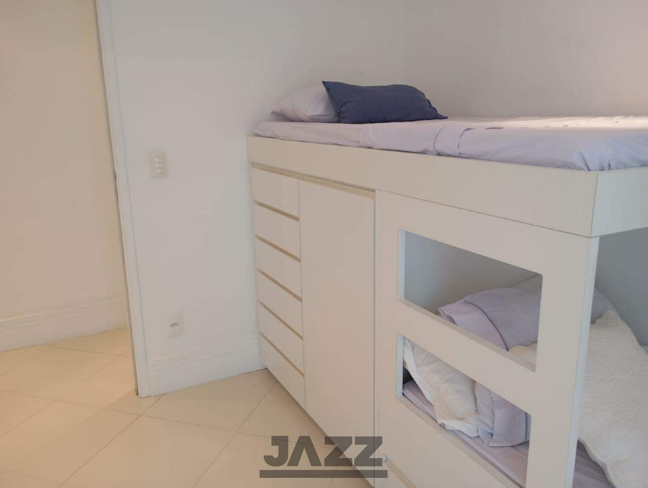 Apartamento à venda com 3 quartos, 141m² - Foto 15