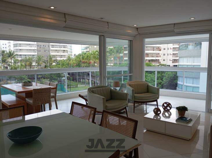 Apartamento à venda com 3 quartos, 141m² - Foto 8