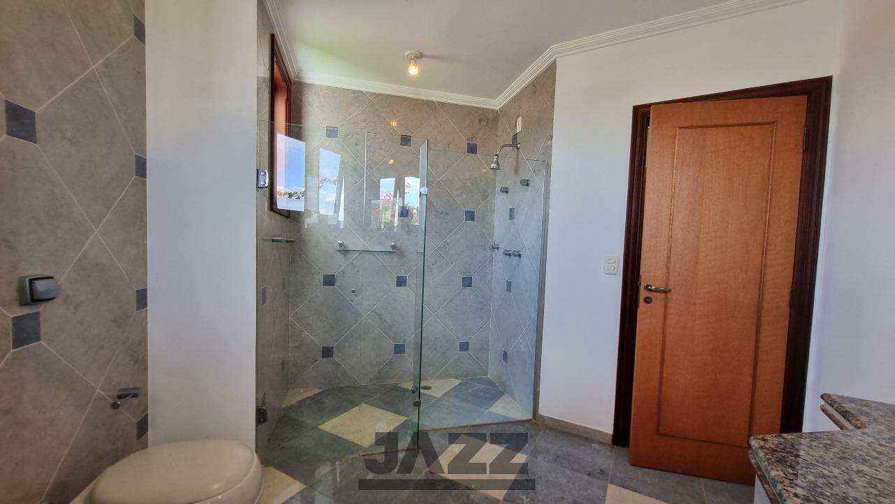 Casa de Condomínio à venda com 4 quartos, 450m² - Foto 27