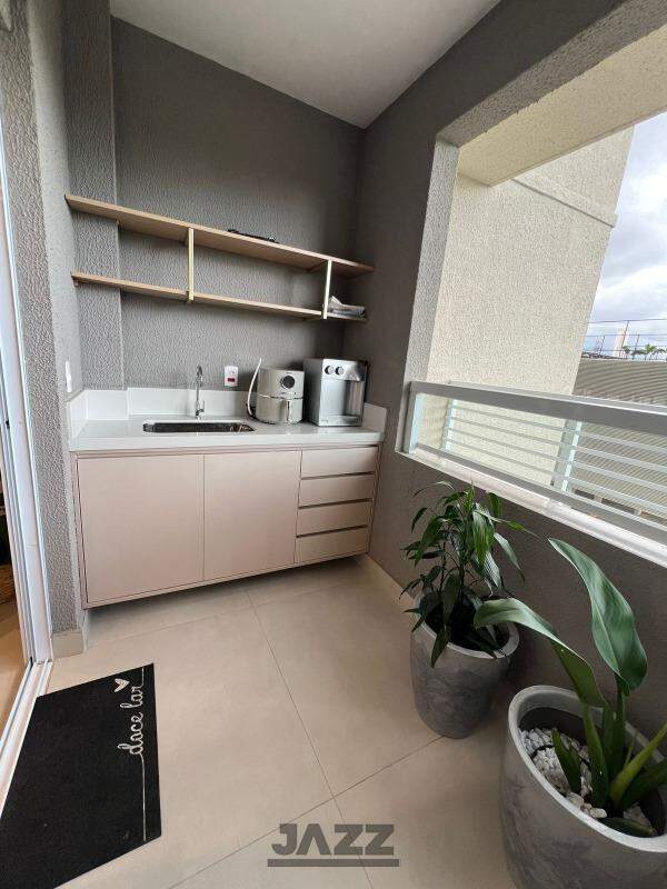 Apartamento à venda com 2 quartos, 67m² - Foto 20
