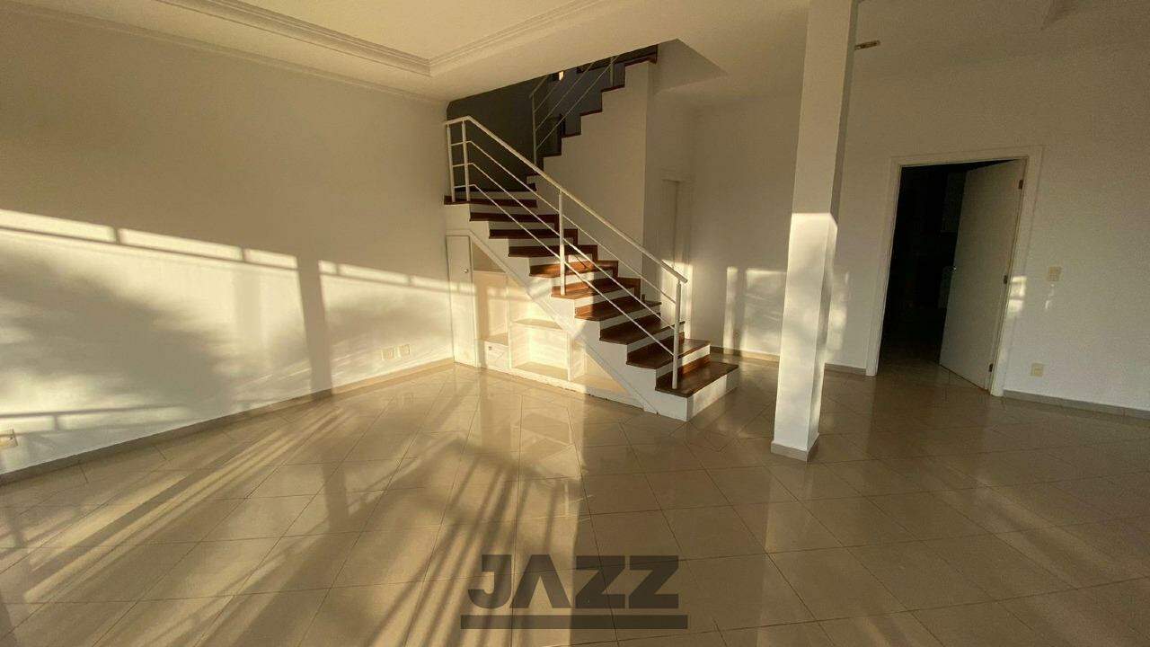 Casa de Condomínio à venda com 3 quartos, 242m² - Foto 4