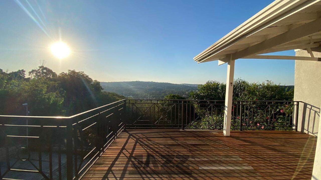 Casa de Condomínio à venda com 3 quartos, 242m² - Foto 13