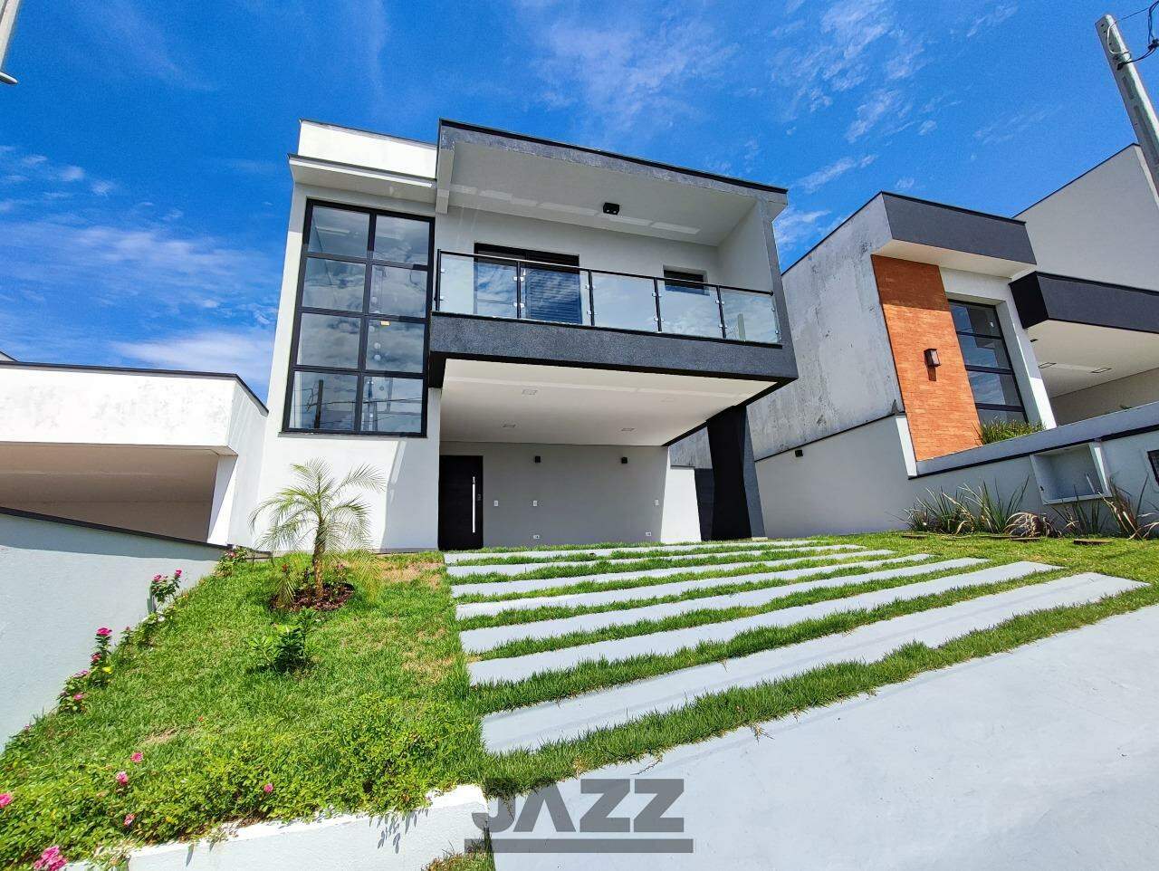 Casa de Condomínio à venda com 3 quartos, 192m² - Foto 1