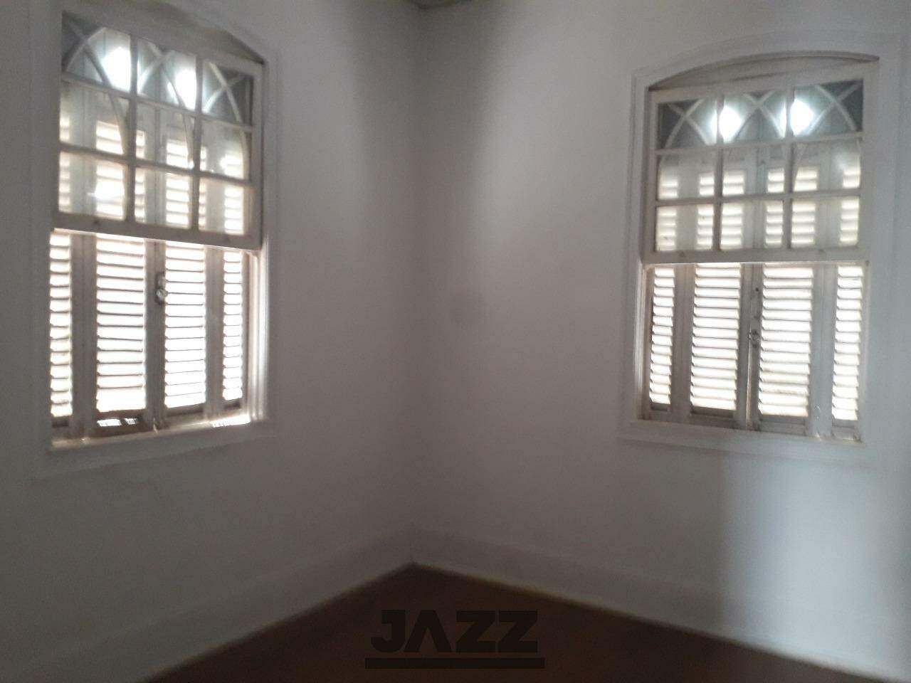 Casa à venda com 3 quartos, 270m² - Foto 21