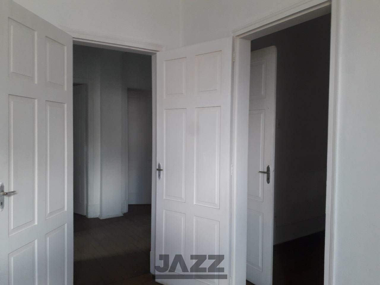 Casa à venda com 3 quartos, 270m² - Foto 25