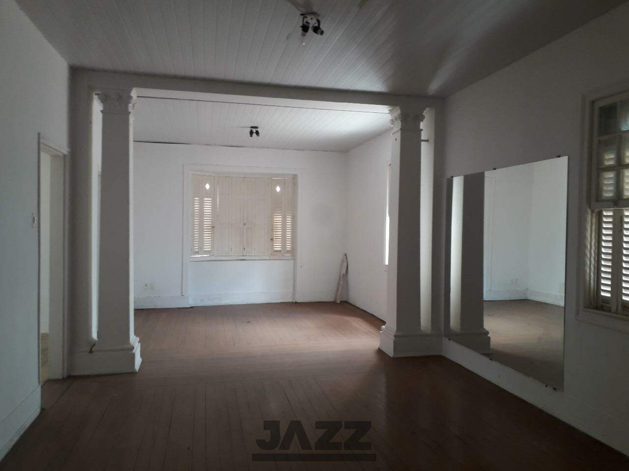 Casa à venda com 3 quartos, 270m² - Foto 9