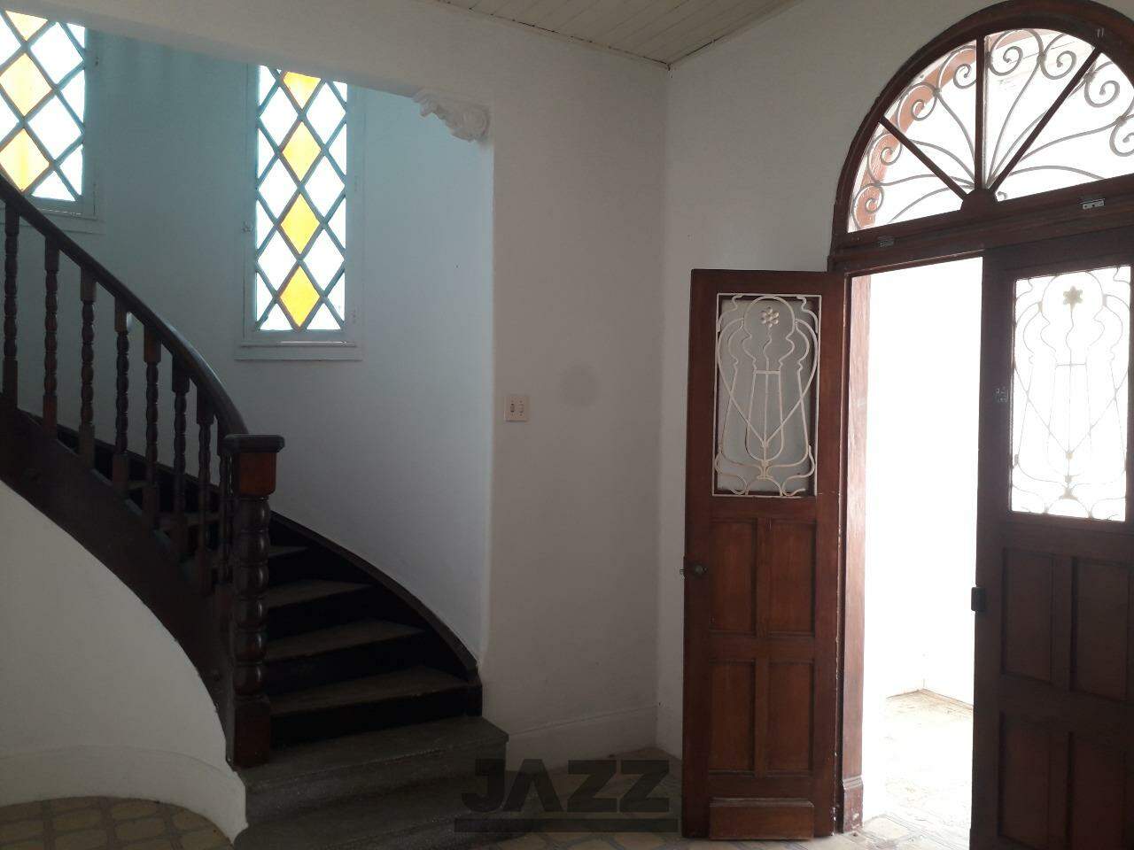 Casa à venda com 3 quartos, 270m² - Foto 5
