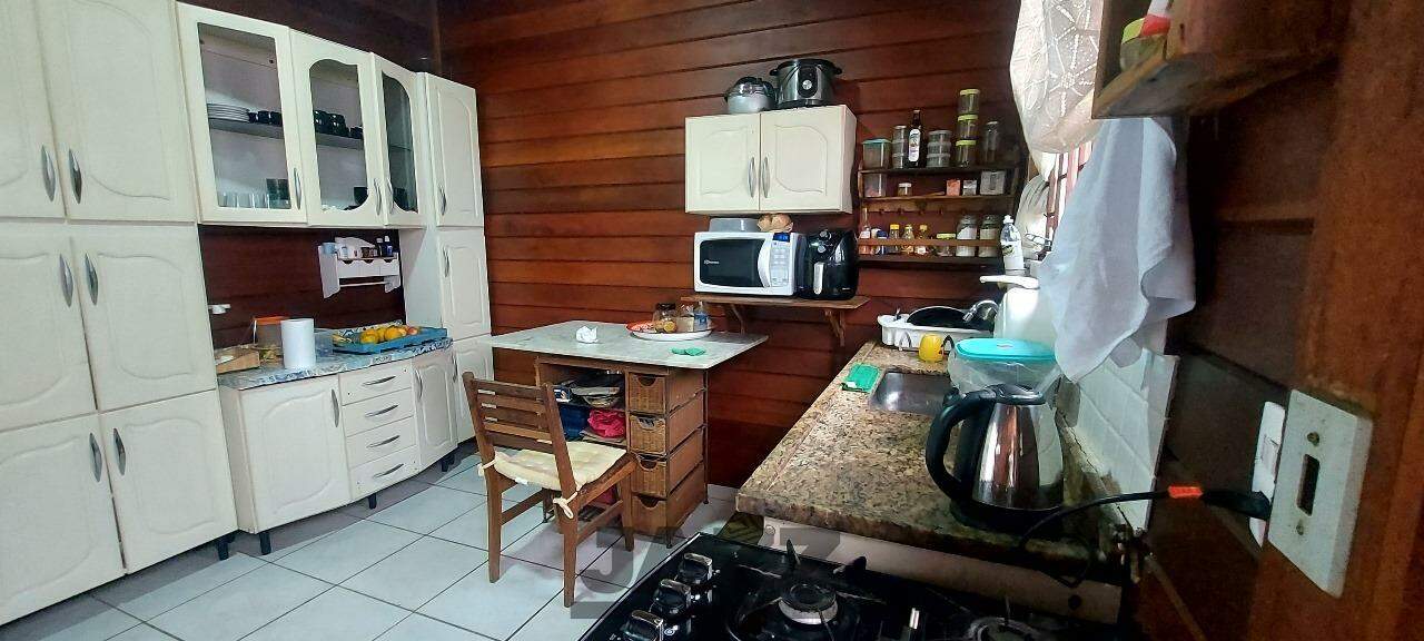 Casa à venda com 3 quartos, 155m² - Foto 3