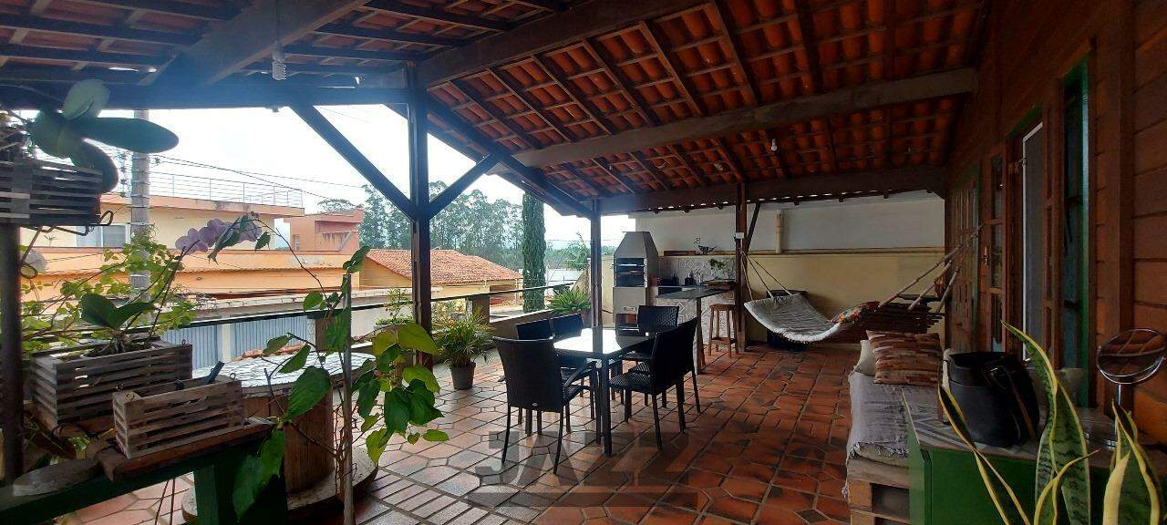 Casa à venda com 3 quartos, 155m² - Foto 9