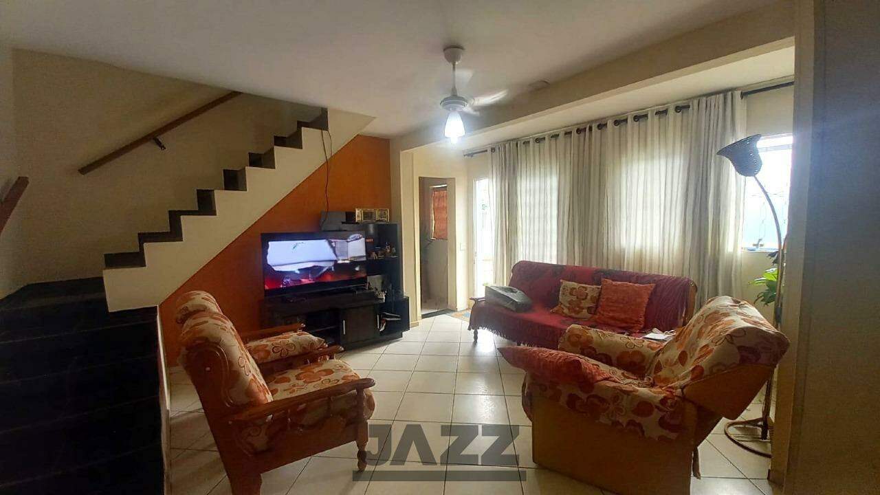 Casa à venda com 3 quartos, 200m² - Foto 2