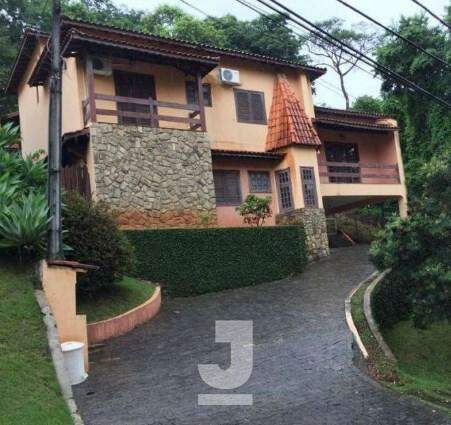 Casa de Condomínio à venda com 4 quartos, 389m² - Foto 1