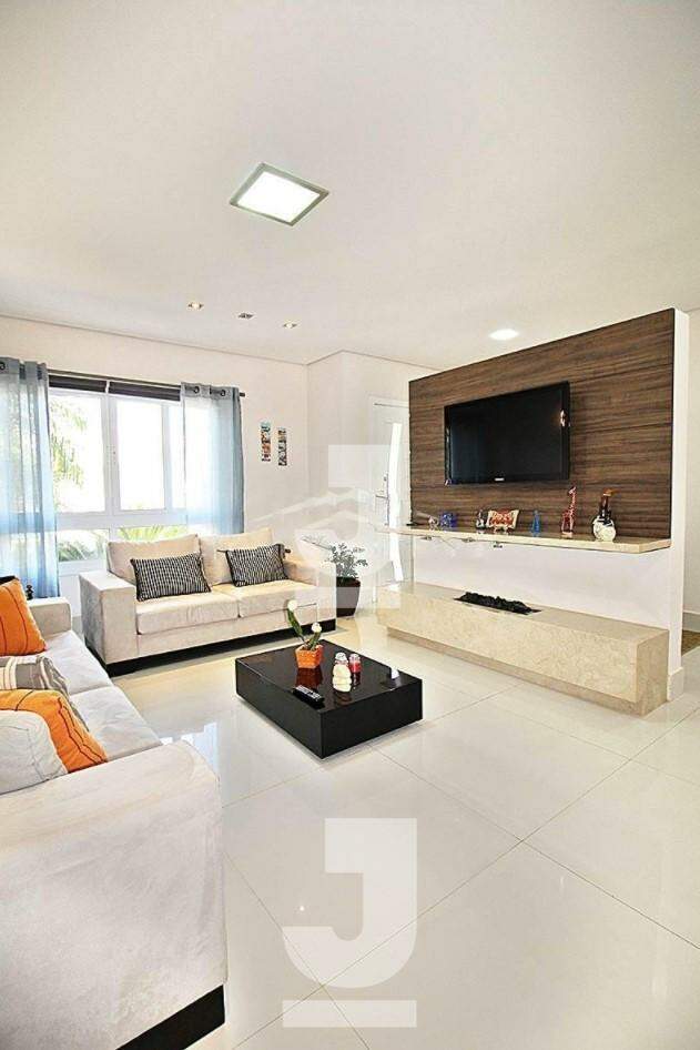 Casa de Condomínio à venda com 3 quartos, 280m² - Foto 2