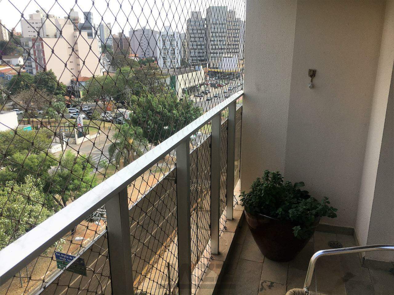 Apartamento à venda com 3 quartos, 125m² - Foto 7