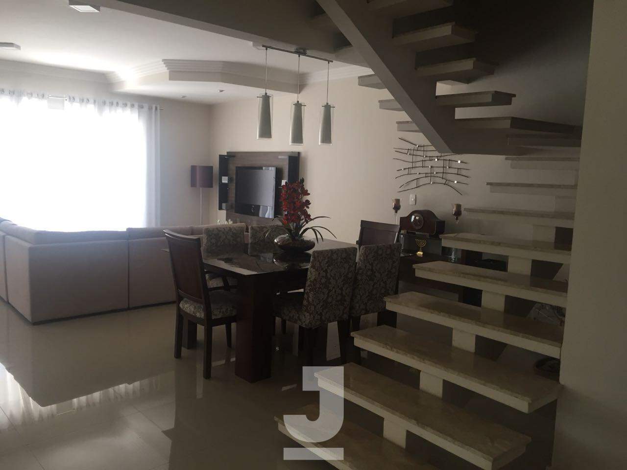 Casa de Condomínio à venda com 3 quartos, 320m² - Foto 13