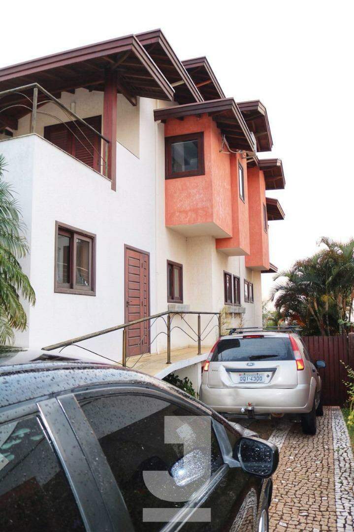 Casa de Condomínio à venda com 4 quartos, 700m² - Foto 4