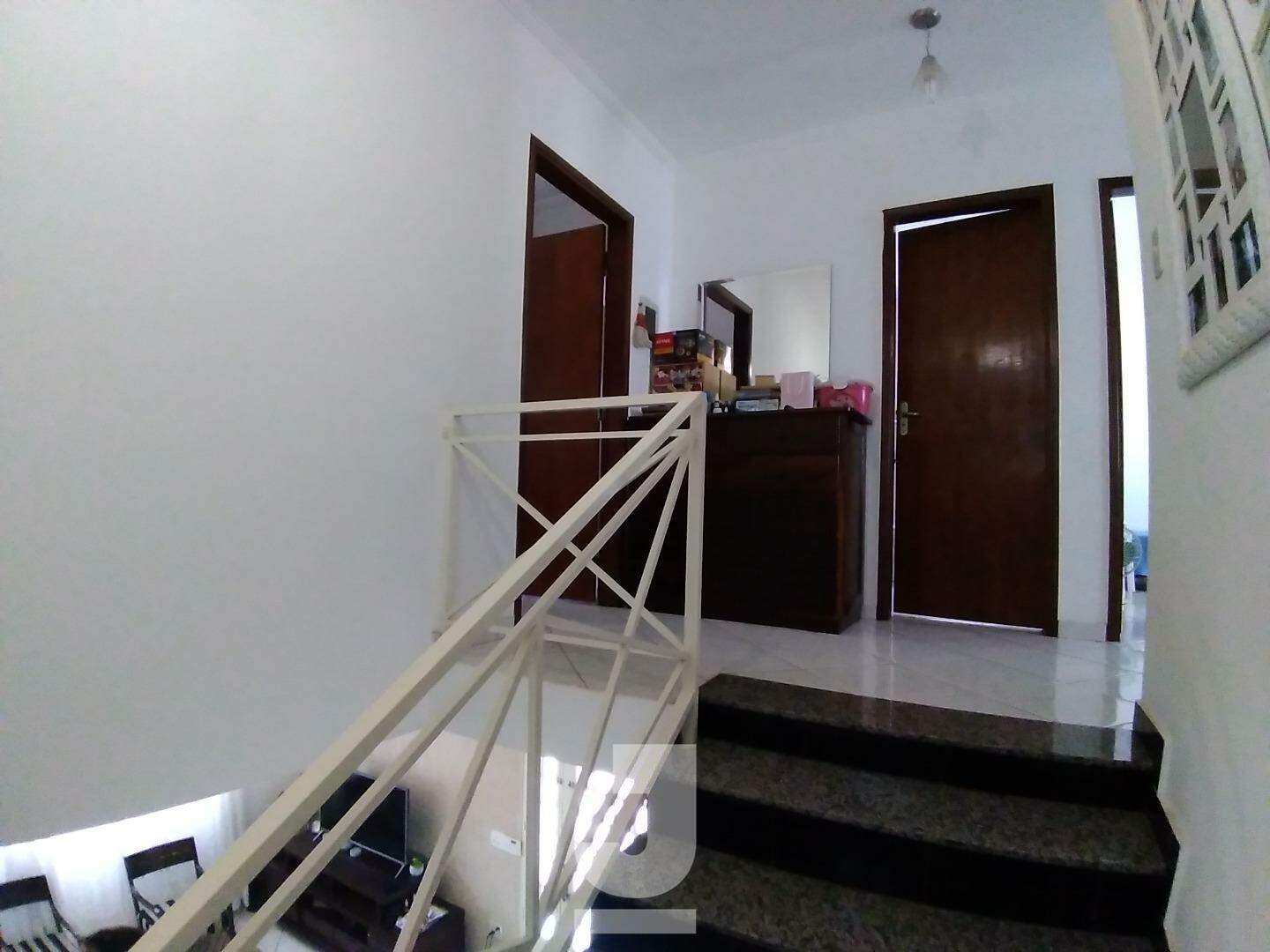 Casa à venda com 3 quartos, 150m² - Foto 8