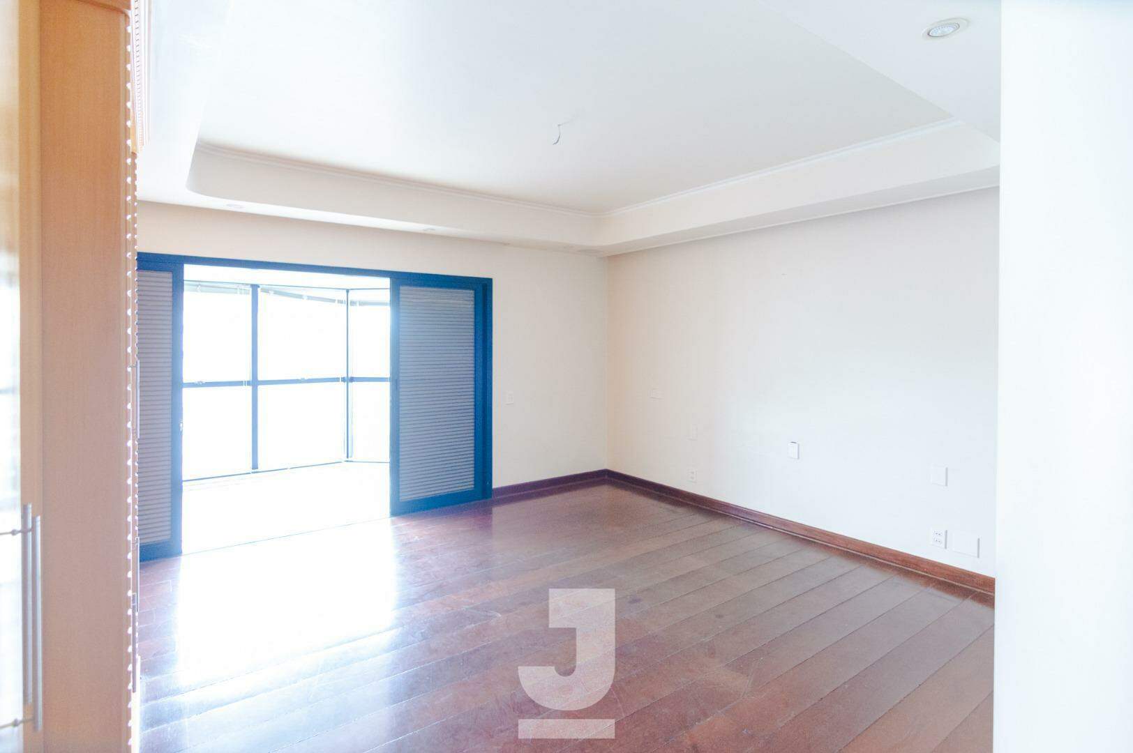 Apartamento à venda com 4 quartos, 317m² - Foto 4