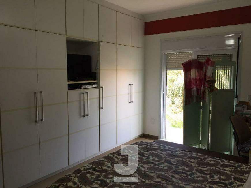 Casa de Condomínio à venda com 3 quartos, 230m² - Foto 13