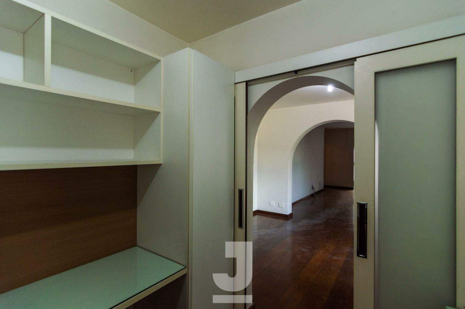 Apartamento à venda com 4 quartos, 145m² - Foto 6